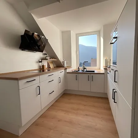 Appartement Helles Mit Balkon In Toplage! *