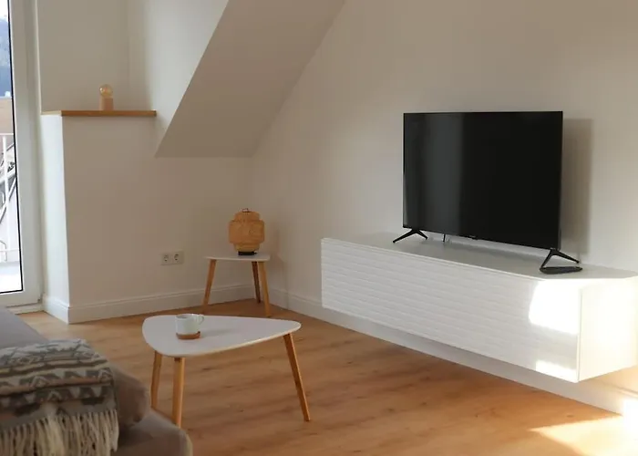 Helles Mit Balkon In Toplage! Apartamento